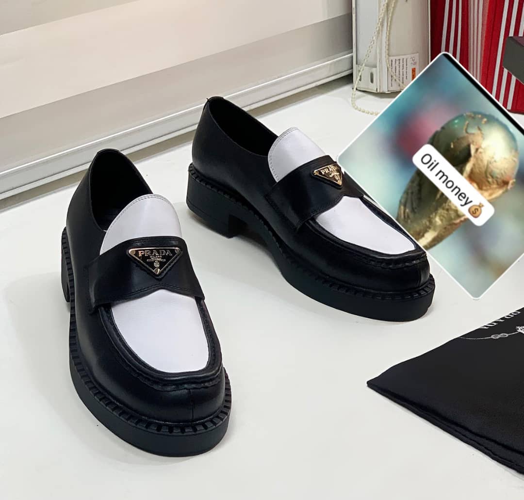 IMG-2025Prada Bicolor Leather Chunky Loafers (Black/White)1012-WA0002 Prada Bicolor Leather Chunky Loafers (Black/White)