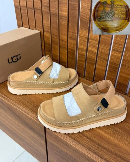 UGG Goldenstar Glide Platform Sandals – Sand Suede